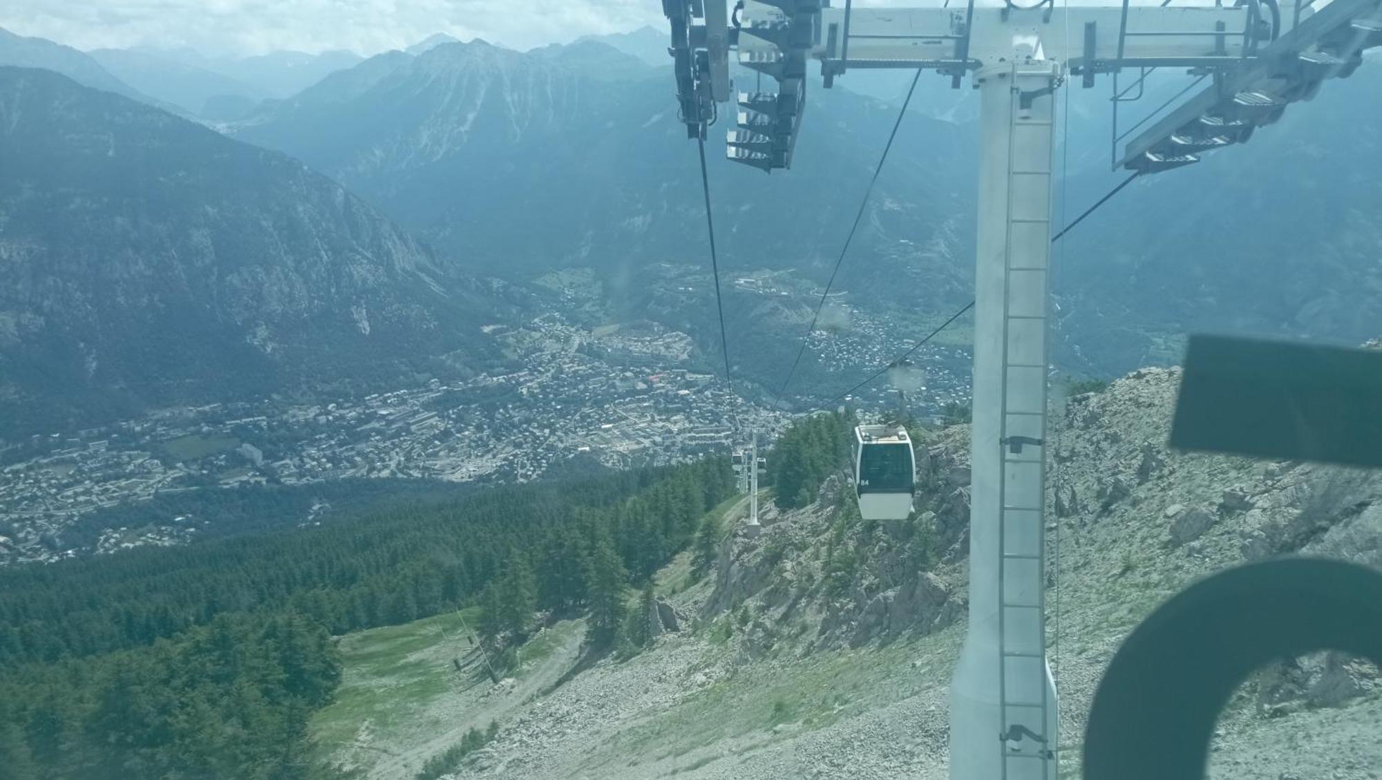 Apartament Superbe T2 A 2 Pas Des Pistes Et Des Sentiers De Randonnee Briançon Zewnętrze zdjęcie